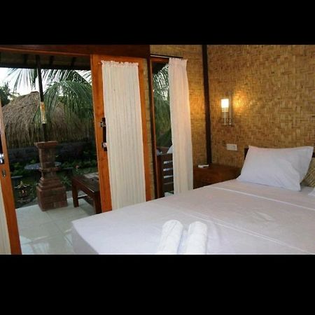 Gara Menjangan Homestay Banyuwedang Exterior foto